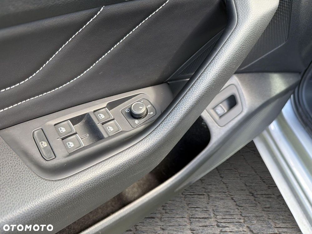 Volkswagen Arteon 2.0 TSI Elegance DSG - 26