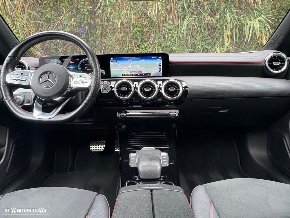 Mercedes-Benz CLA 220 d Shooting Brake AMG Line Aut. - 30