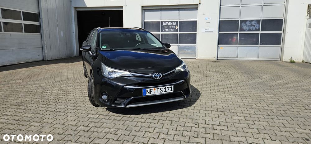 Toyota Avensis 2.0 D-4D Selection - 7