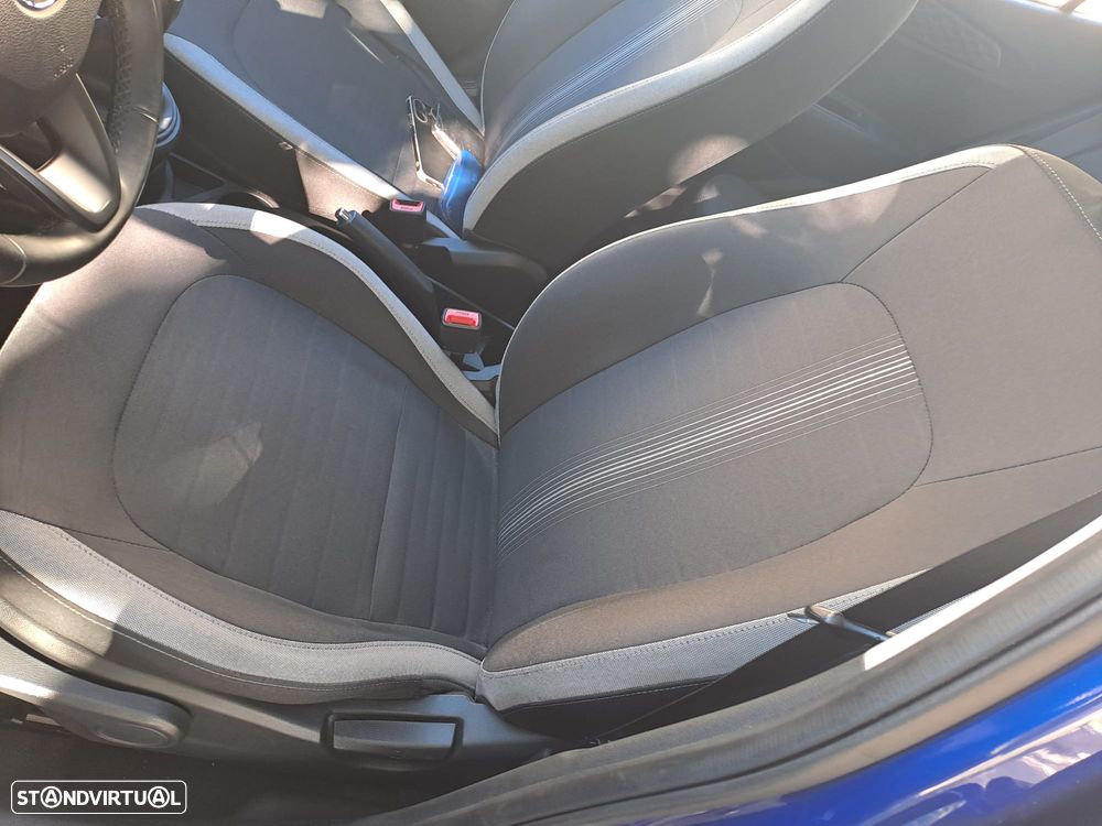 Hyundai i10 - 12