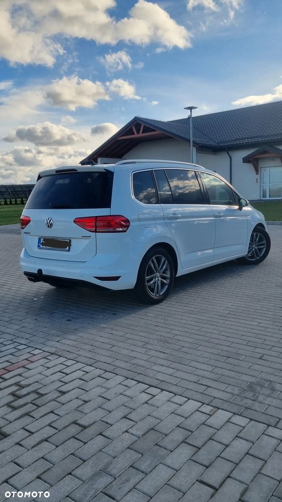 Volkswagen Touran 2.0 TDI BMT Highline DSG - 2