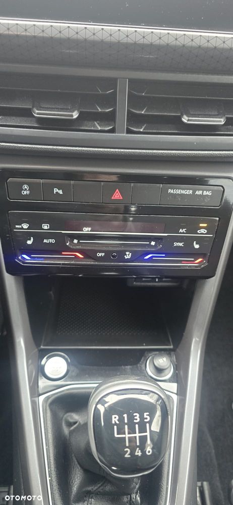 Volkswagen T-Cross 1.0 TSI OPF R-Line - 31