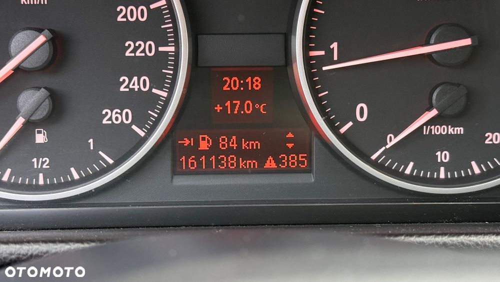 BMW Seria 3 318i - 21