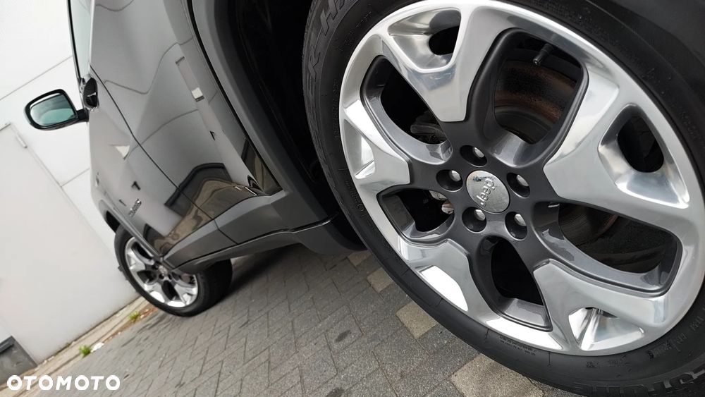 Jeep Compass 1.4 MultiAir Limited - 26