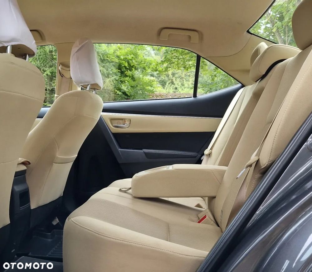 Toyota Corolla 1.6 Comfort - 15