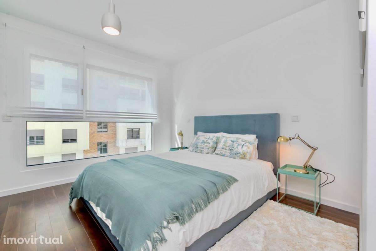 Apartamento com 2 quartos - localizado em Benfica Lisbon - Grande imagem: 2/17