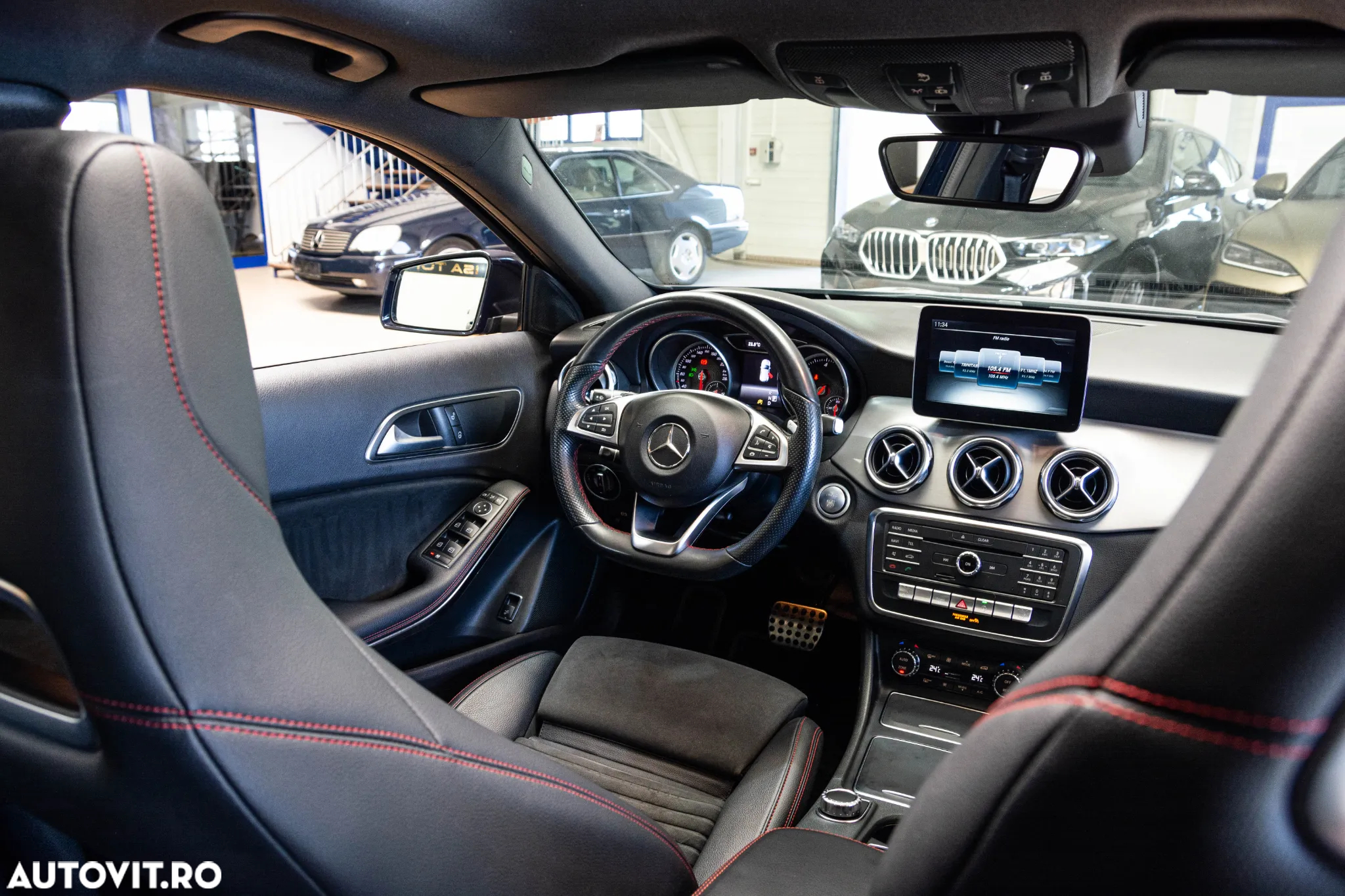Mercedes-Benz GLA 200 d Aut. - 31