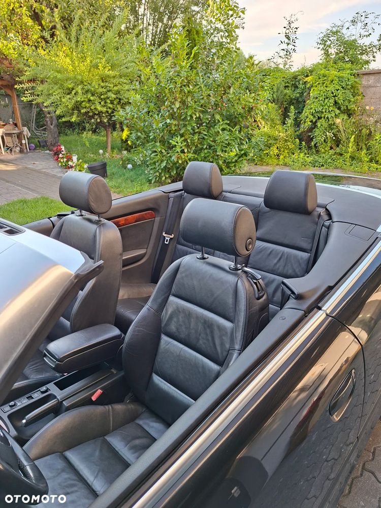 Audi A4 Cabrio 2.5 TDI - 20
