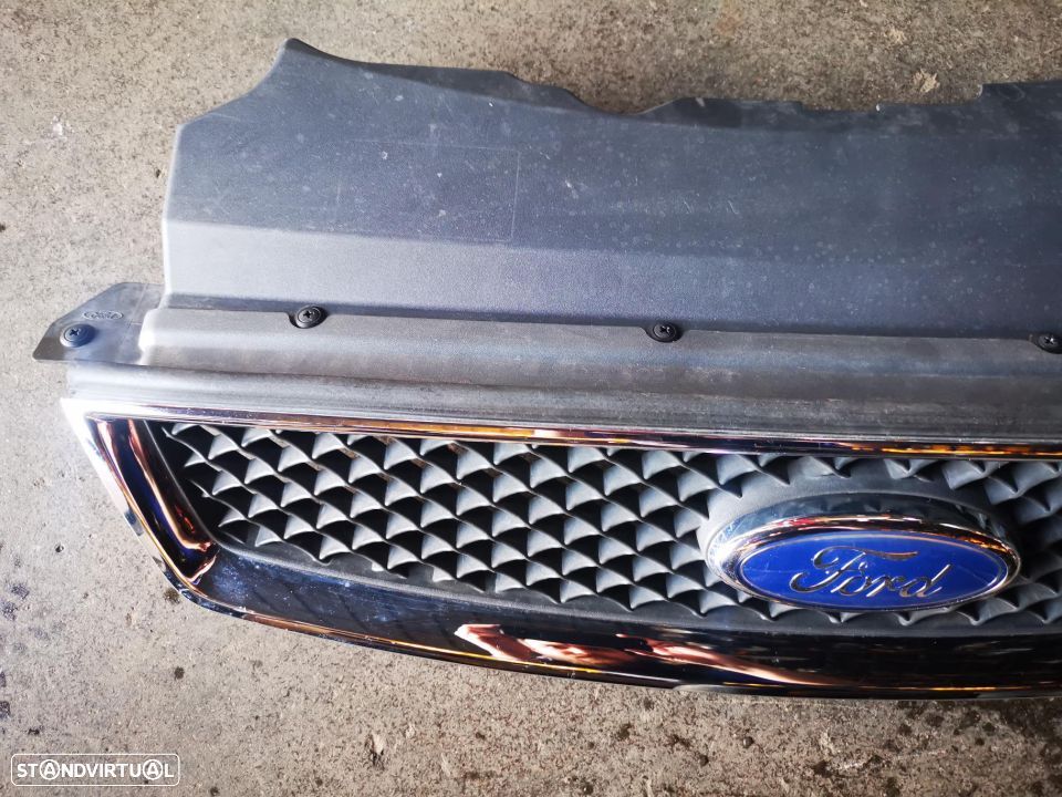 FORD FOCUS II GRELHA FRENTE - G056 - 5