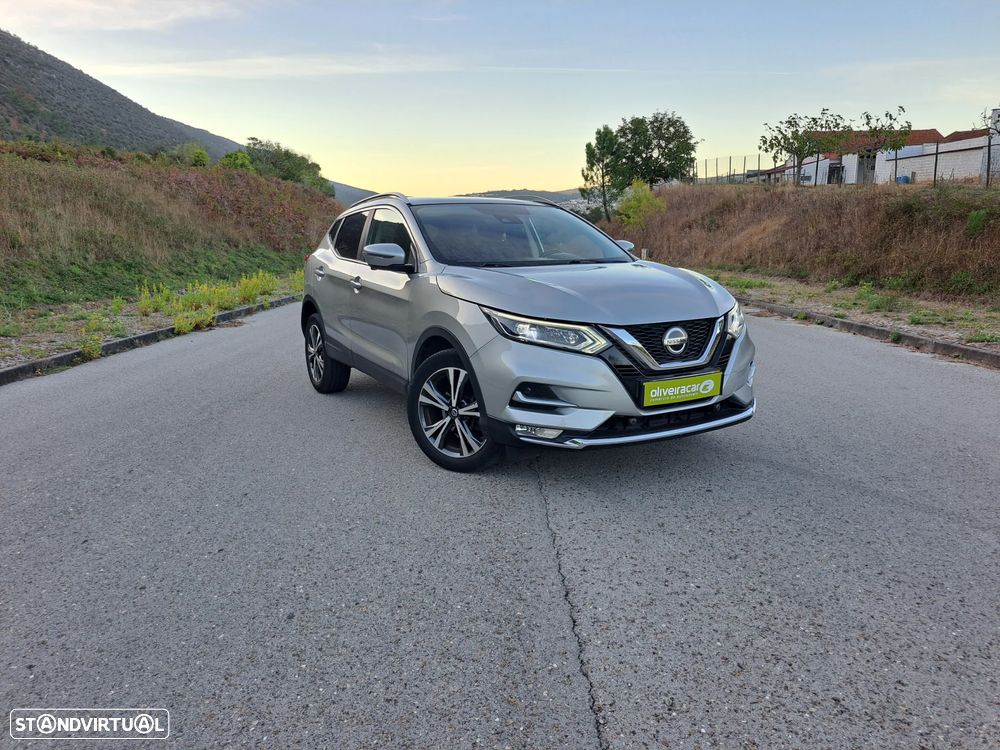 Nissan Qashqai 1.5 dCi N-Connecta J18+Led - 5