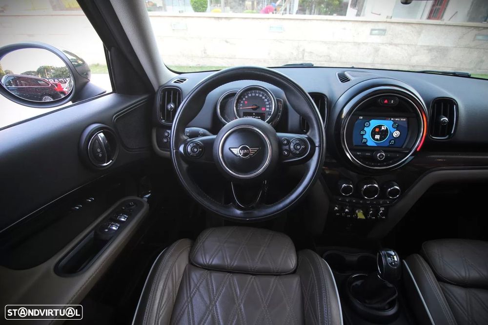 MINI Countryman Cooper SE ALL4 Auto - 12