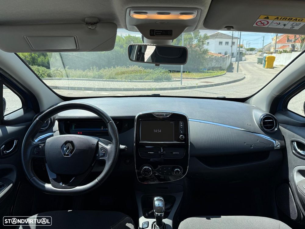 Renault Zoe - 11