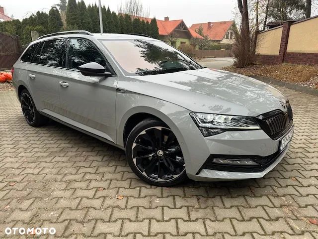 Skoda Superb 1.4 TSI Plug-In Hybrid Sportline DSG - 11