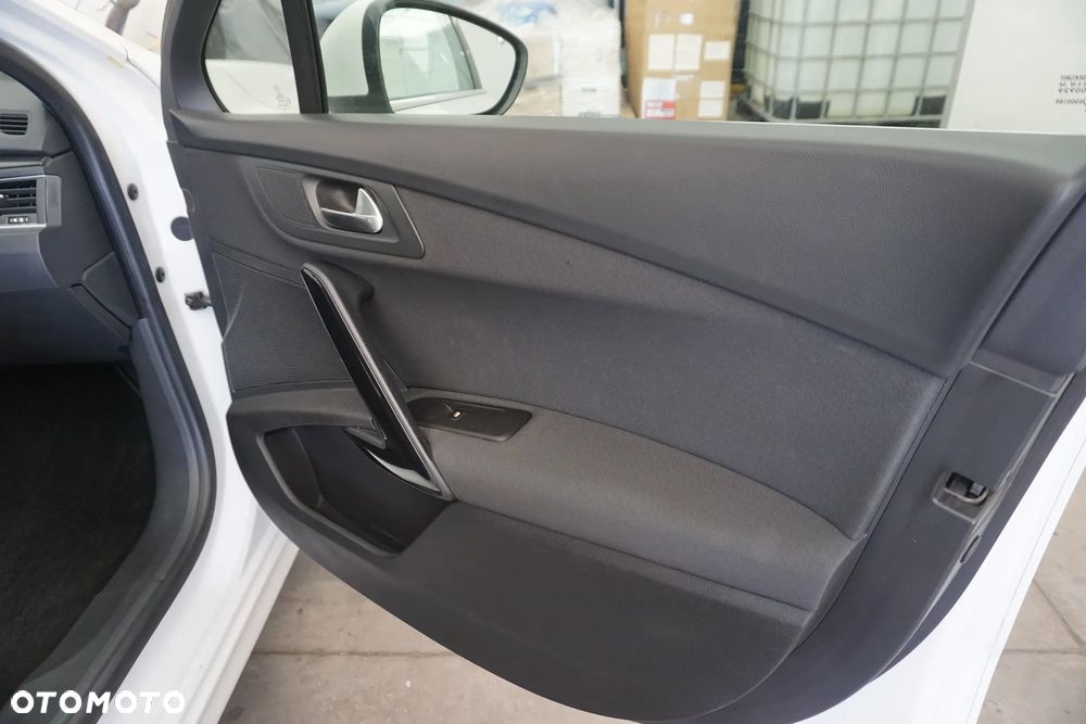 Peugeot 508 2.0 HDi Allure - 31