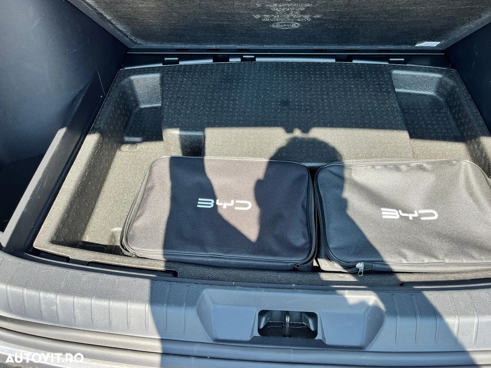 Byd Seal U DM-i PHEV Boost - 34