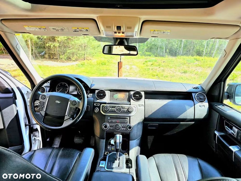 Land Rover Discovery - 4