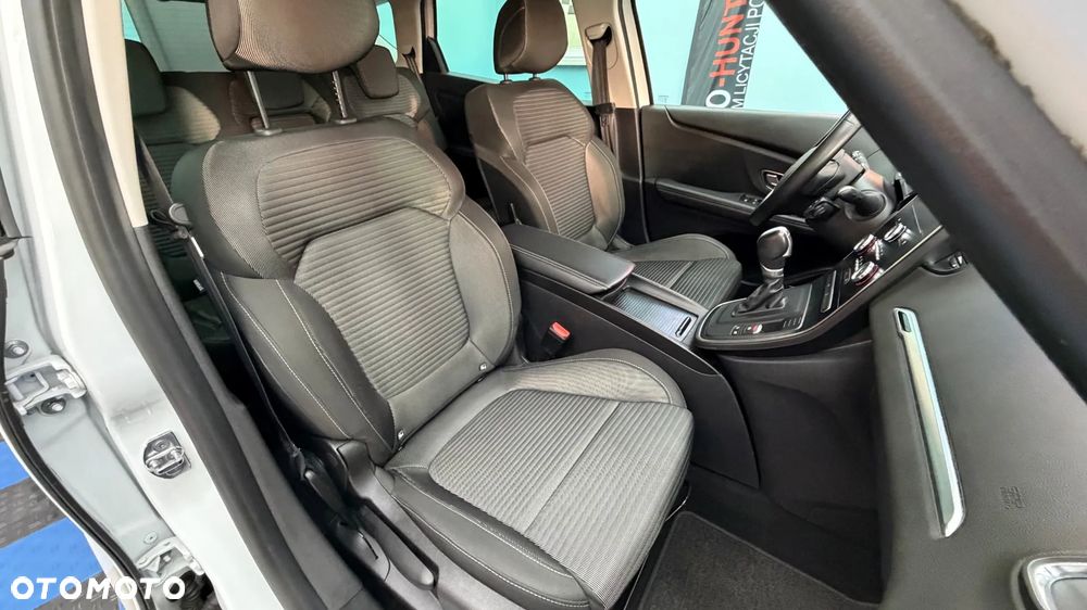 Renault Scenic - 25