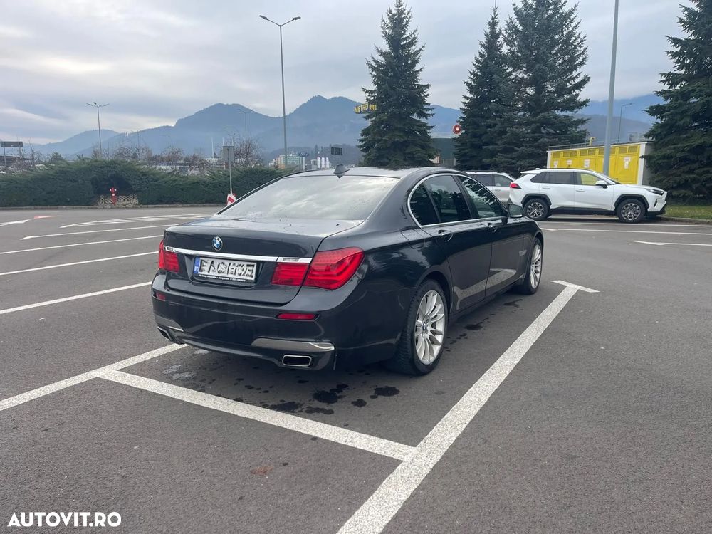 BMW Seria 7 740d xDrive Aut. - 8