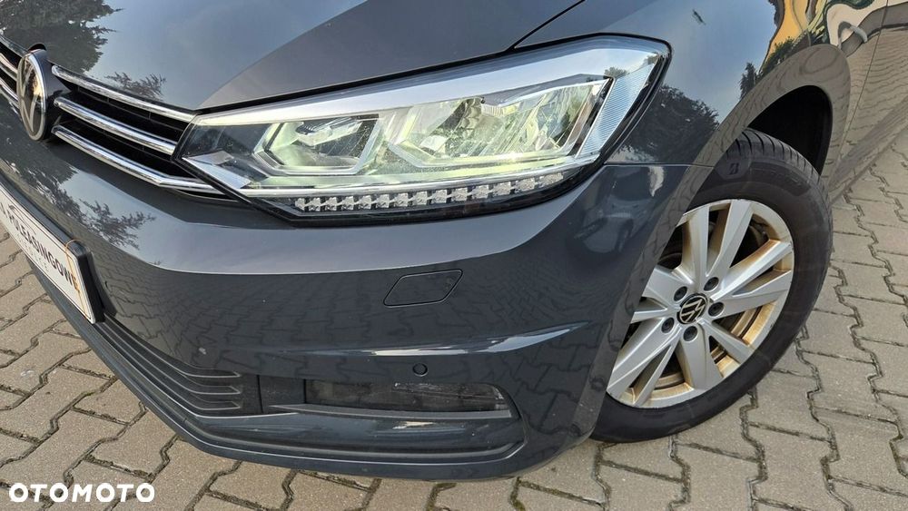 Volkswagen Touran 1.5 TSI EVO Comfortline Plus - 3