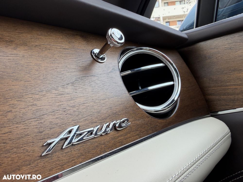 Bentley Bentayga - 31