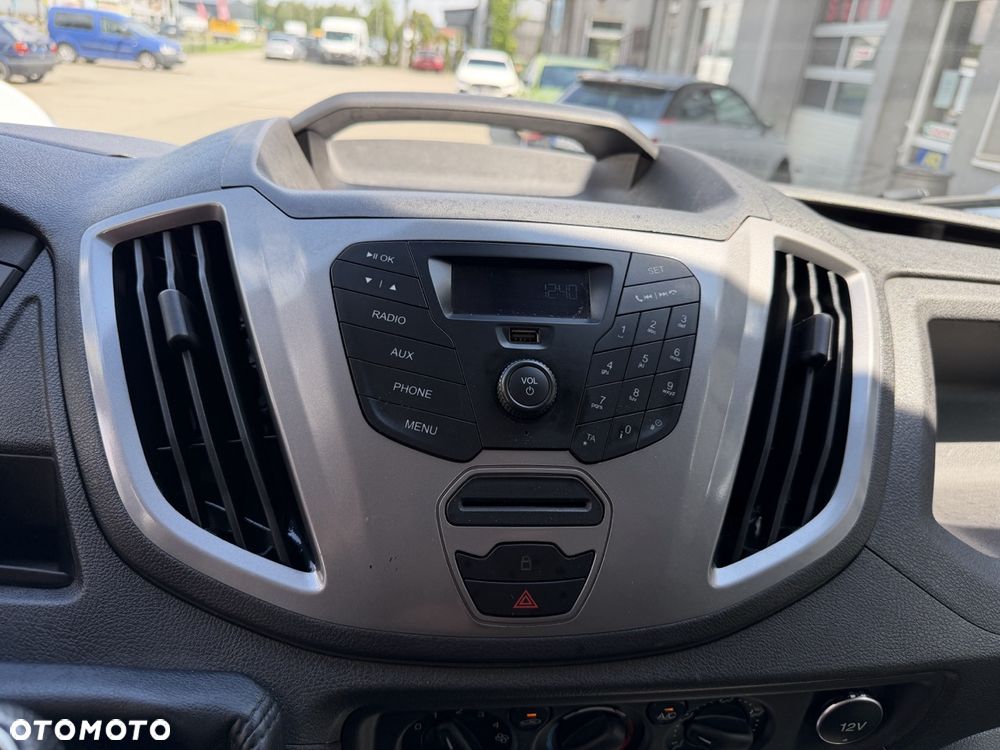 Ford Transit - 16