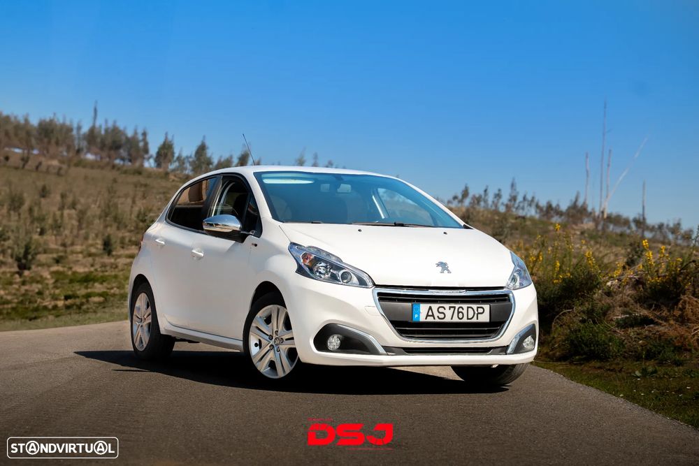 Peugeot 208 PureTech 82 Style - 1