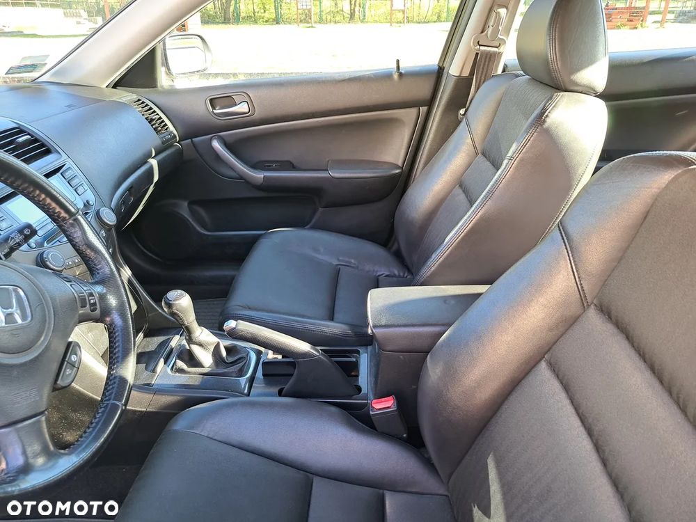 Honda Accord 2.0 Sport - 20