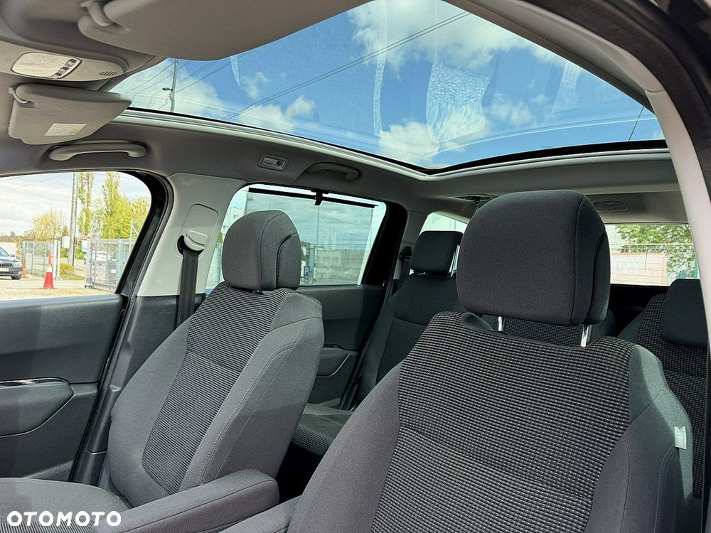 Peugeot 5008 - 16