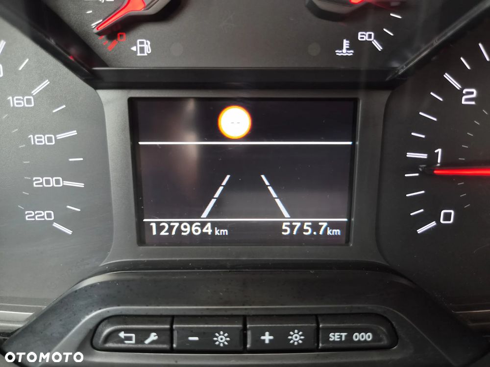 Peugeot Partner KLIMA NAWIGACJA TEMPOMAT FV23% - 36