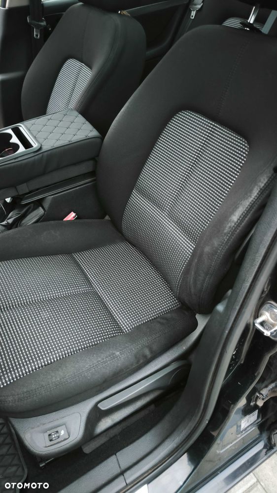 Peugeot 407 - 4