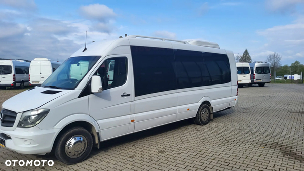 Mercedes-Benz Sprinter 519 - 24 Miejsca