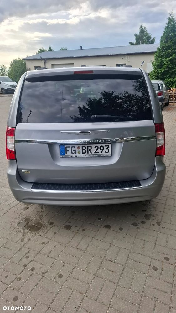 Chrysler Town & Country 3.6 Touring - 9