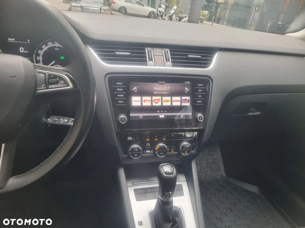 Skoda Octavia 2.0 TDI Ambition DSG EU6 - 21