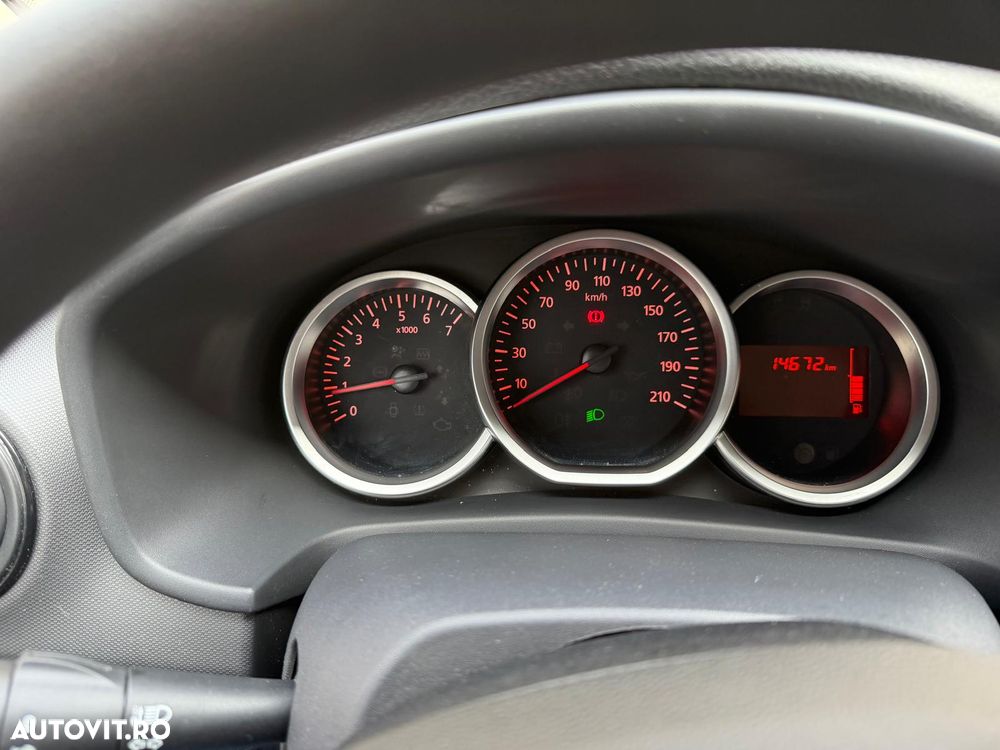 Dacia Sandero - 9
