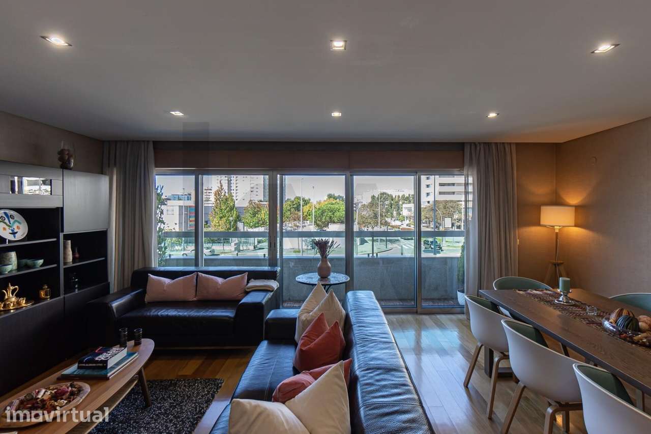 Apartamento T3 de Luxo para Arrendamento no Bessa – Porto - Grande imagem: 3/39