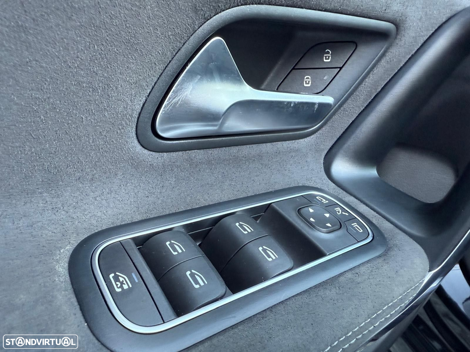 Mercedes-Benz A 35 AMG 4Matic Speedshift DCT 7G Edition 1 - 26