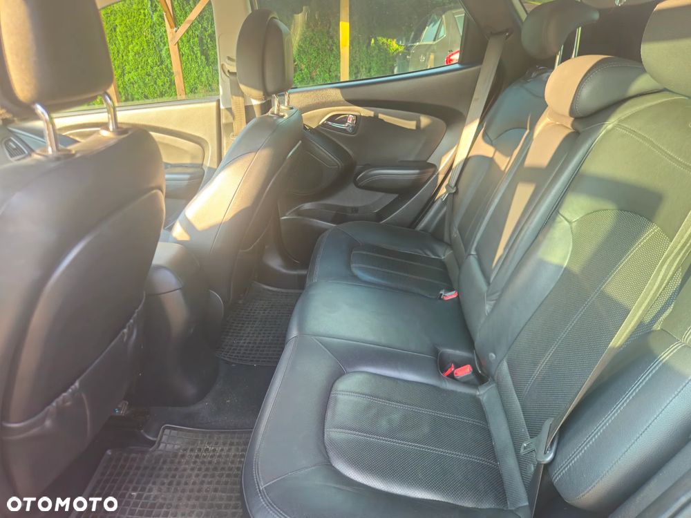 Hyundai ix35 2.0 CRDi Premium 2WD - 11