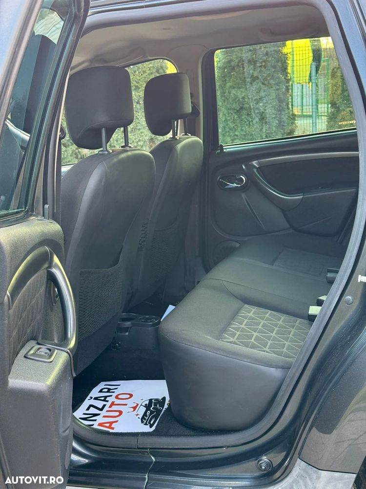 Dacia Duster 1.5 dCi 4x2 Prestige - 8