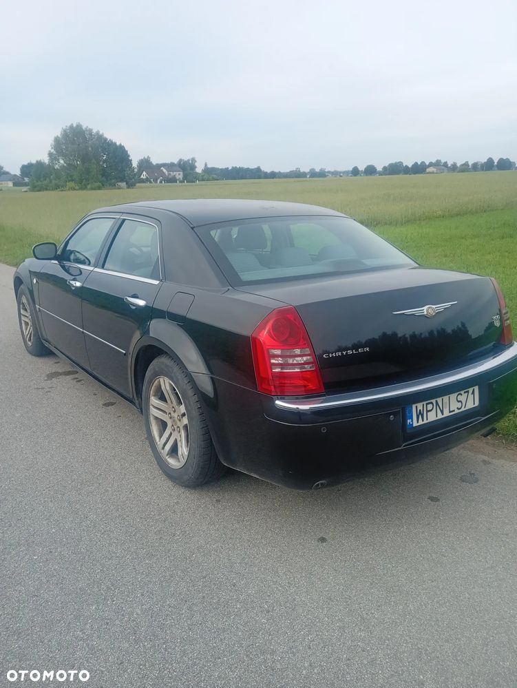 Chrysler 300C - 3