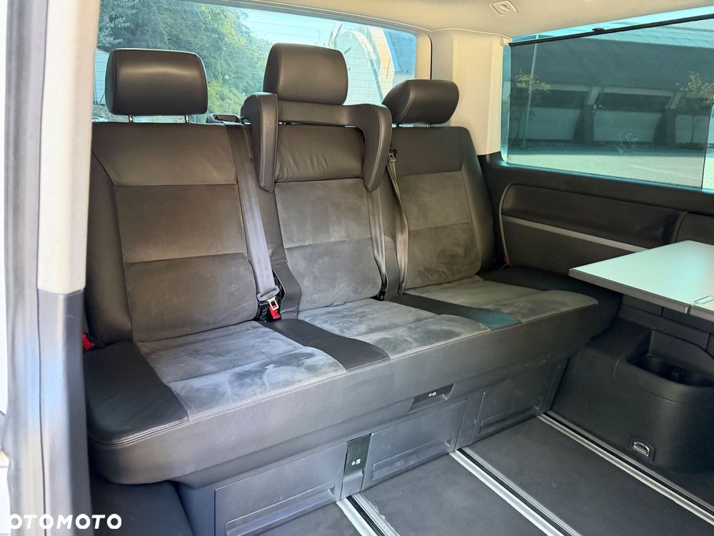 Volkswagen Multivan - 29