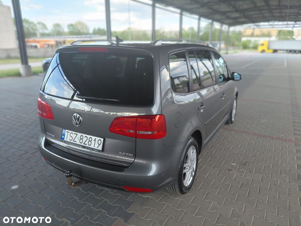 Volkswagen Touran 2.0 TDI DPF BlueMotion Technology Life - 9