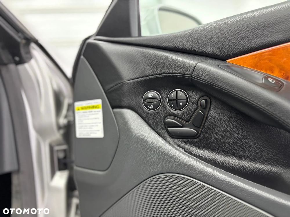 Mercedes-Benz SL - 40