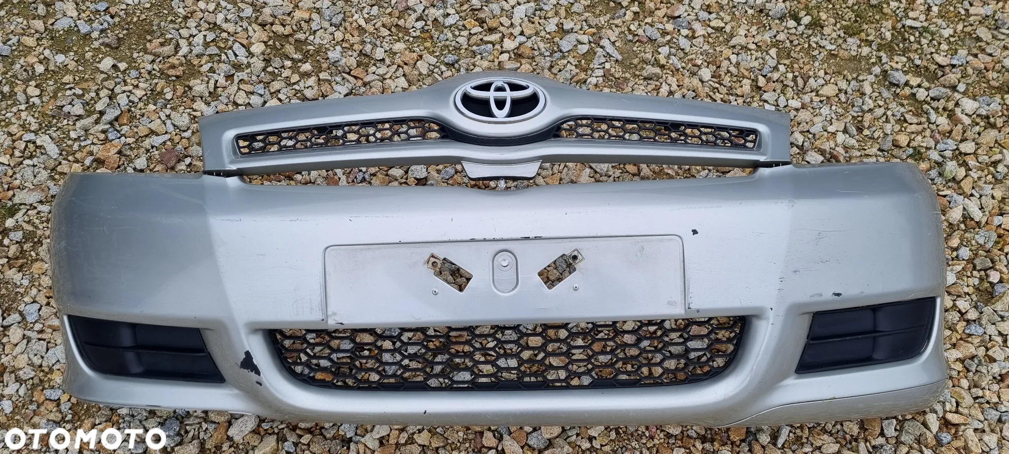 Toyota Corolla Verso II 2004- zderzak przód oryginał MC122 - 2