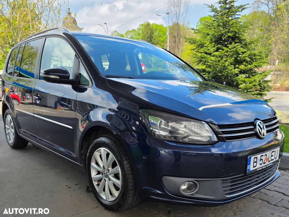 Volkswagen Touran 2.0 TDI Highline DSG - 2