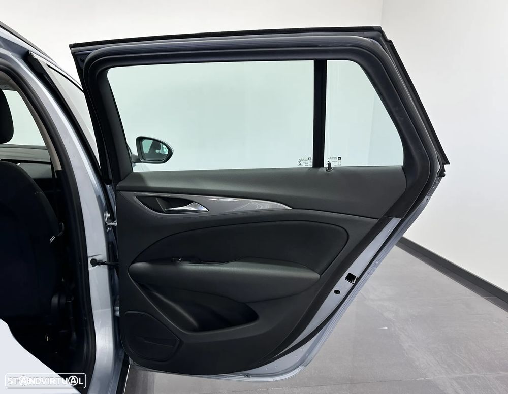 Opel Insignia Sports Tourer 1.5 D Business Edition - 43