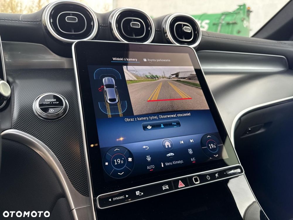 Mercedes-Benz GLC - 27