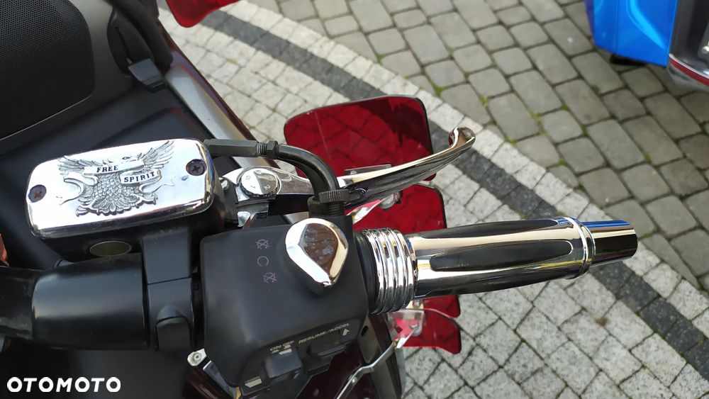 Honda GL - 39