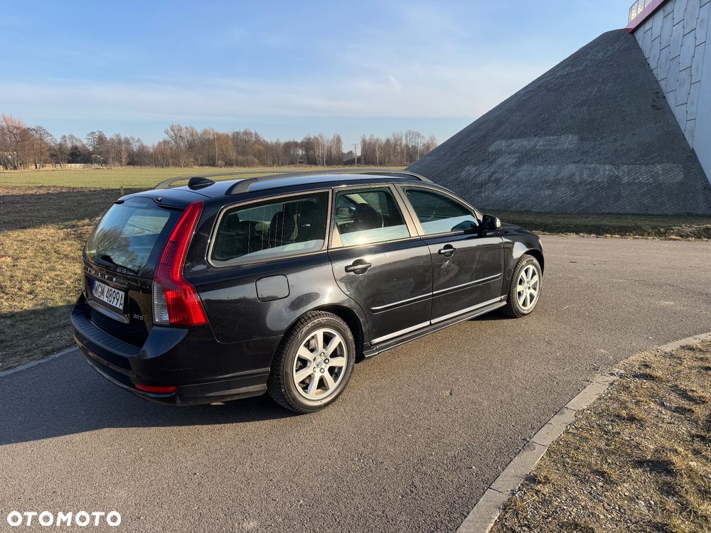 Volvo V50 2.0D R-Design Momentum - 5