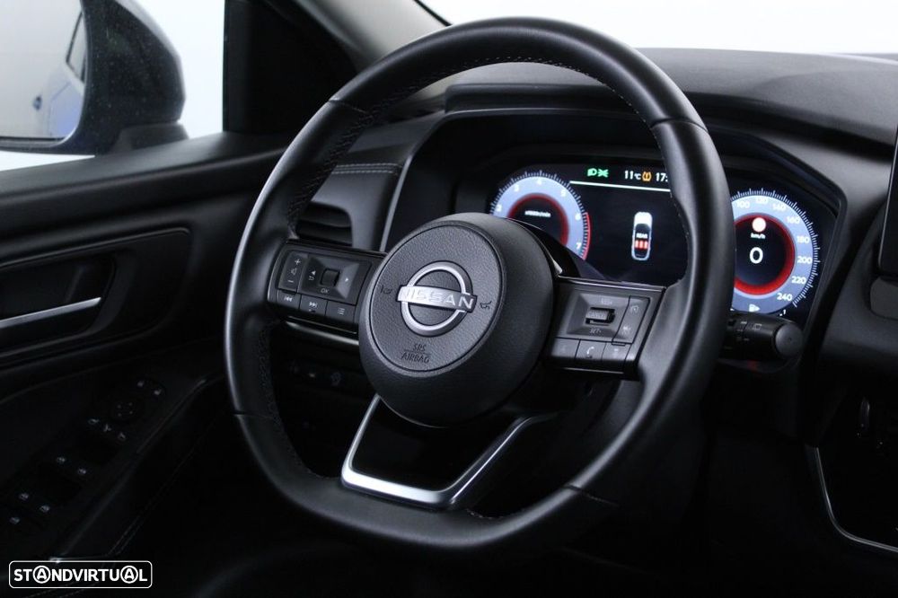 Nissan Qashqai 1.3 DIG-T N-Connecta LED+TT - 16