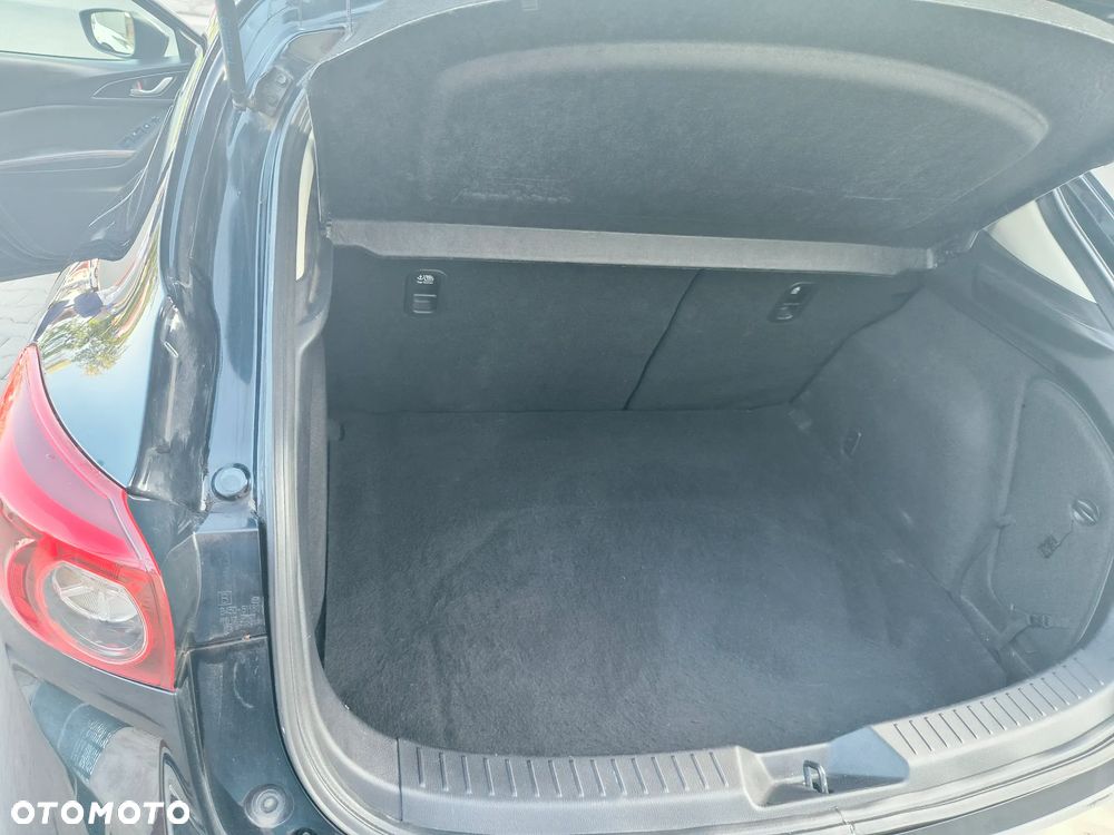 Mazda 3 SKYACTIV-G 120 NAKAMA - 11